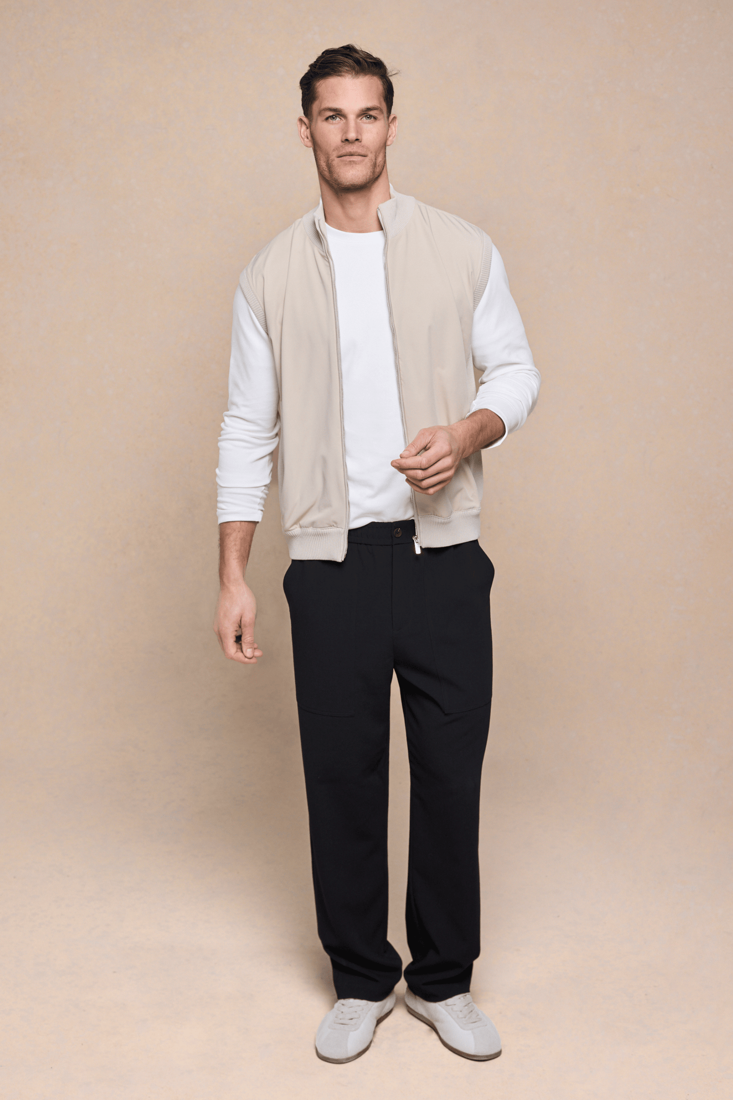 Davi Hybrid Knitted Gilet - Stone