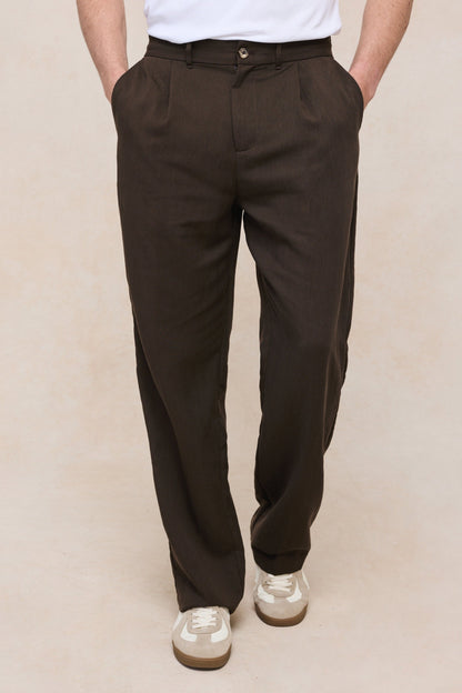 Helio Pleated Relaxed Trouser - Brown